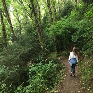 Meet your Posher, Emily